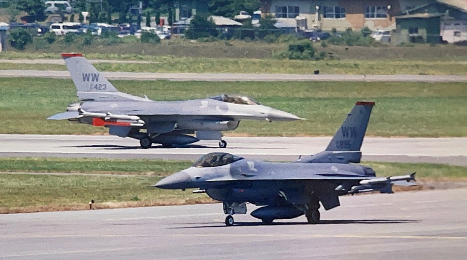 F-16 第13戦闘飛行隊