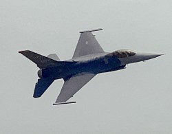 PACAF DEMONSTRATION TEAM　デモチーム  F-16 第5空軍　第35戦闘航空団