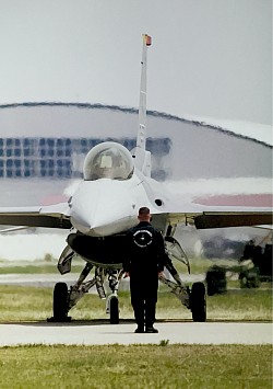 PACAF DEMONSTRATION TEAM　デモチーム  F-16 第5空軍　第35戦闘航空団