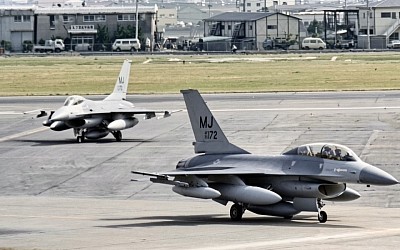 MJ,三沢基地, F-16